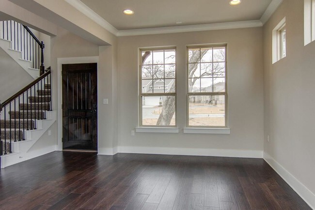 Building Photo - 9503 McKnight Lp