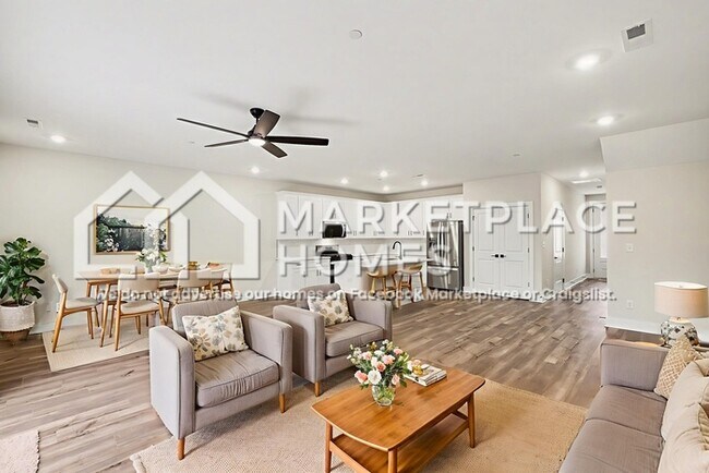 Building Photo - 4009 Norman Dr