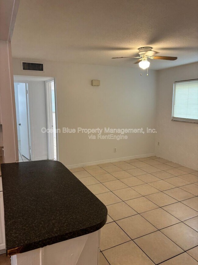 Building Photo - 1942 Passaic Ave