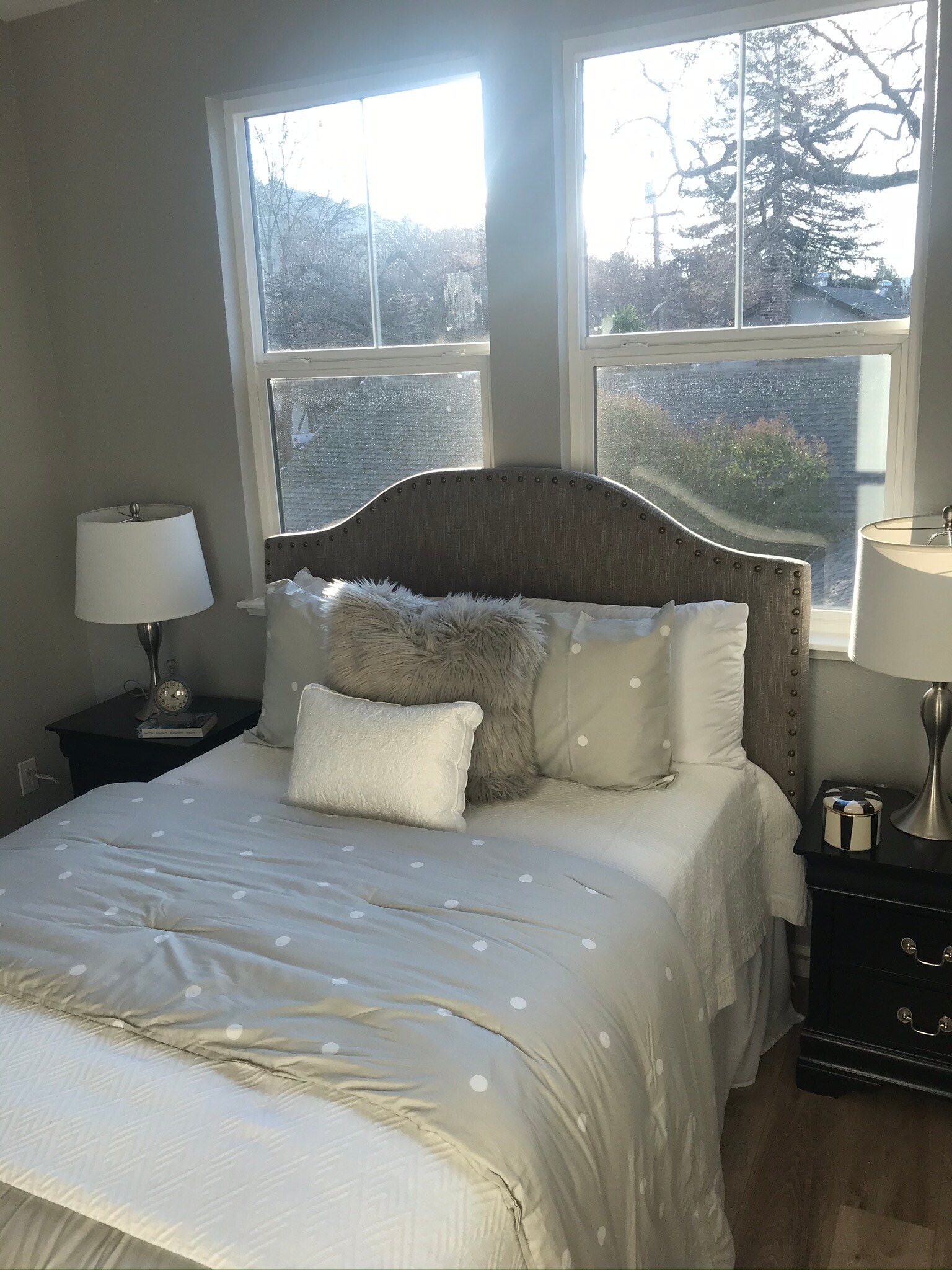 Unit 3626 Back Bedroom Facing Window - 3626 Chestnut St