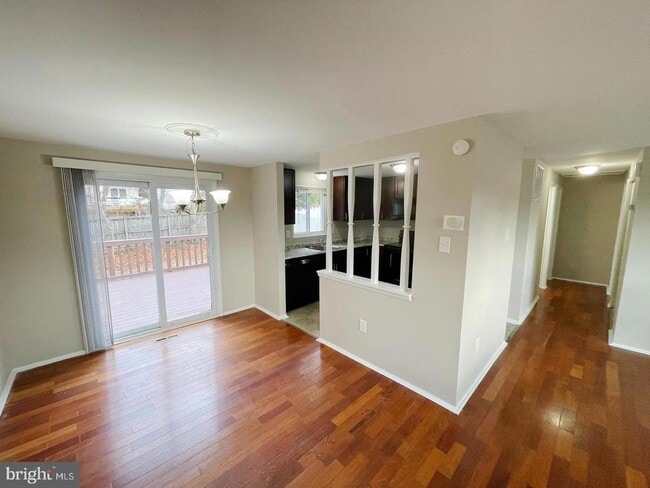 Building Photo - 625 Glynita Cir