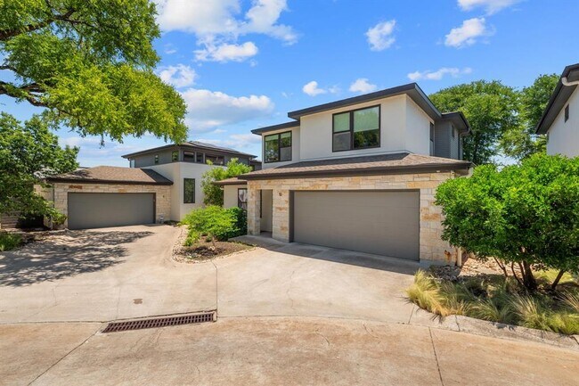 Building Photo - 1303 Azie Morton Rd