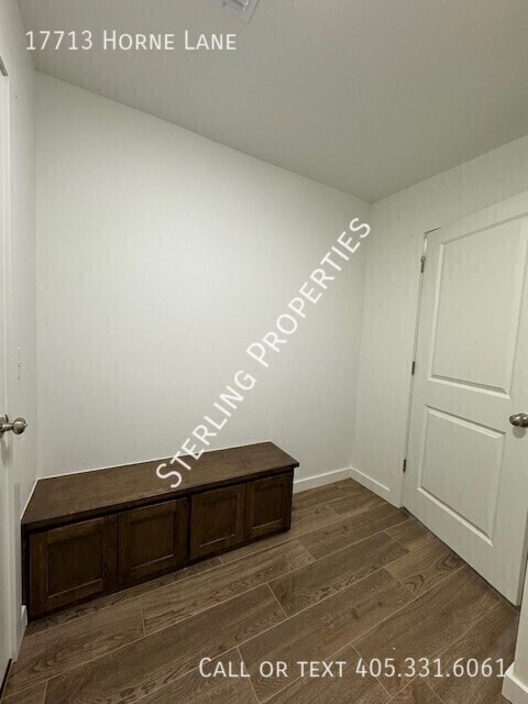 Building Photo - 17713 Horne Ln