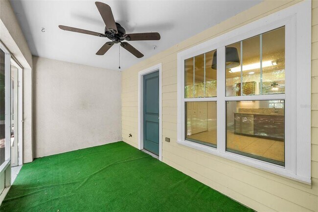 Building Photo - 4605 SW 48th Dr
