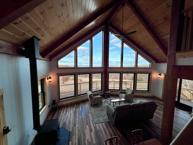 Building Photo - 49 Neal Hill Rd