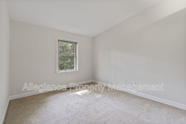 Building Photo - 3915 Green Look Ct