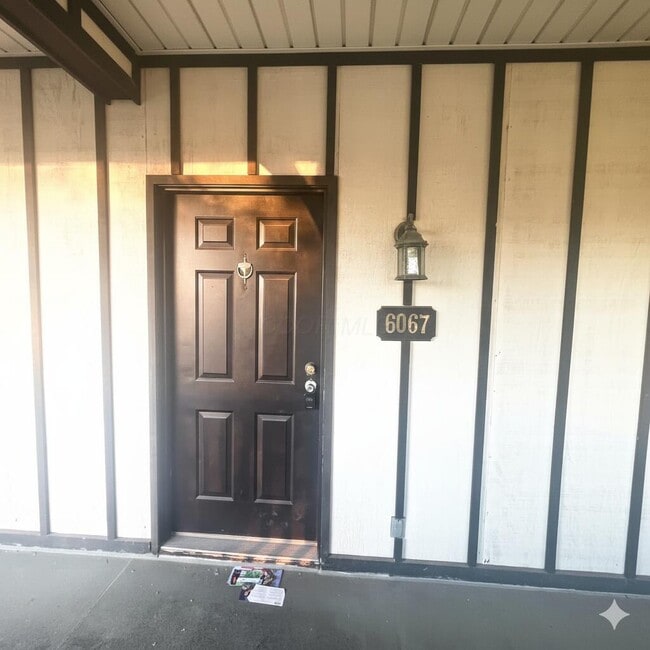 Building Photo - 6067 Craughwell Ln