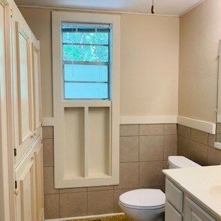 Building Photo - 217 Crescent Ct