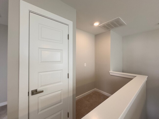 Building Photo - Newly constructed 4bd Home in Villas San A...