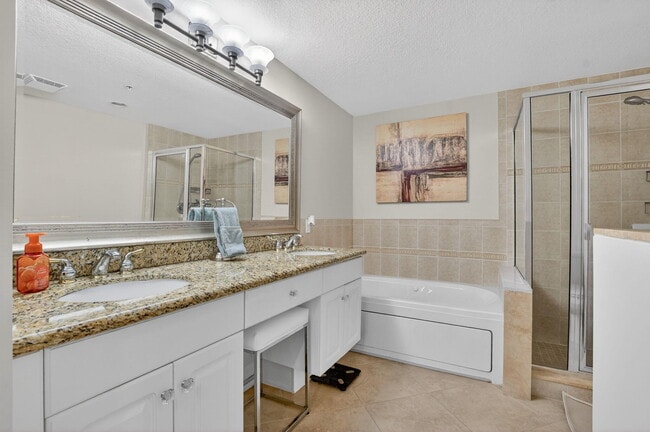 Building Photo - 22703 Camino Del Mar