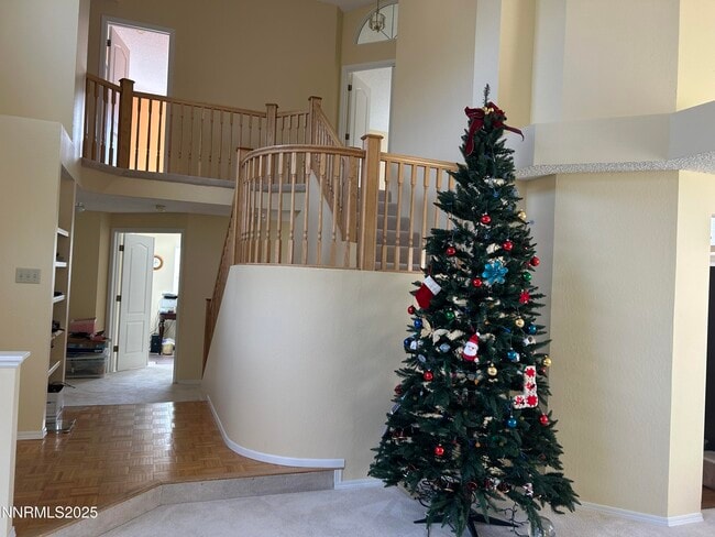 Building Photo - 1809 Lakeland Hills Dr