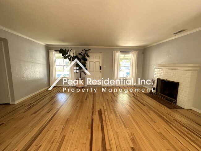 Building Photo - 3 br, 1 bath House - 5200 F Street