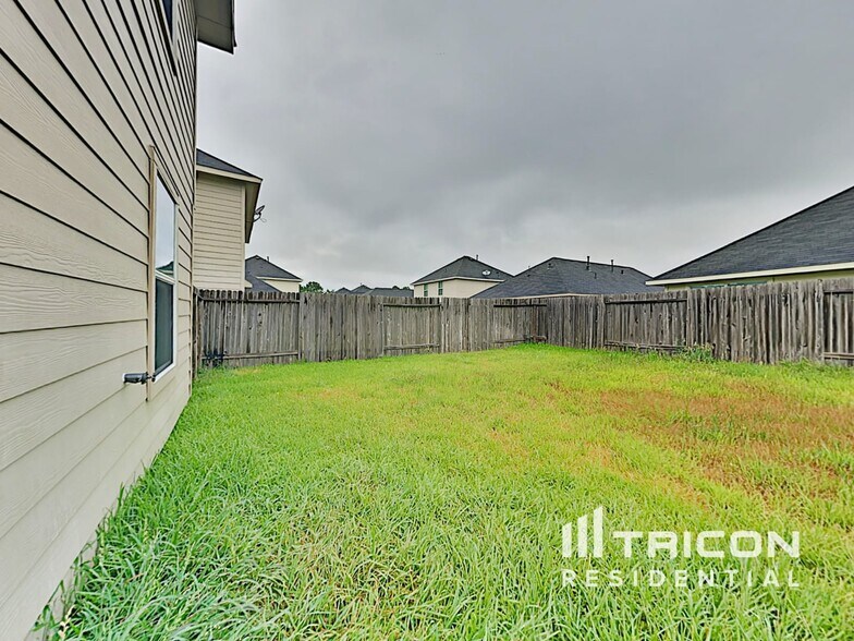 Building Photo - 21434 Palma Grove Way