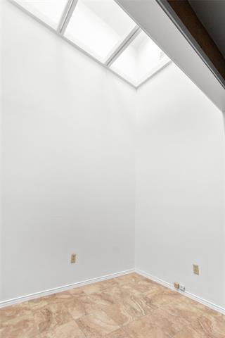 Building Photo - 9702 Summerhill Ln