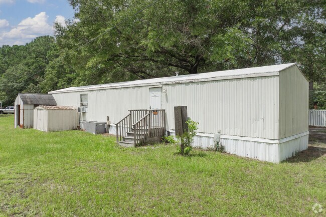 Building Photo - Wildwood Mobile Home Parke