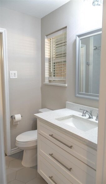 Building Photo - 2550 Norsworthy Dr