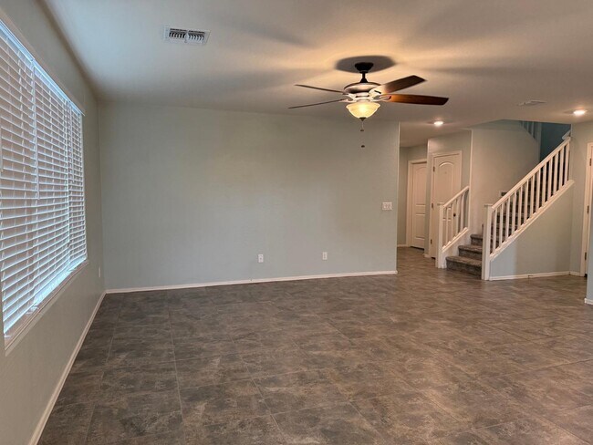 Building Photo - 16579 W Jenan Dr