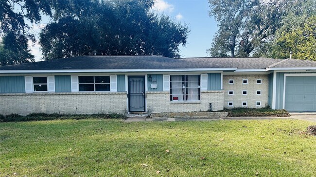 Primary Photo - 11608 Segrest Dr