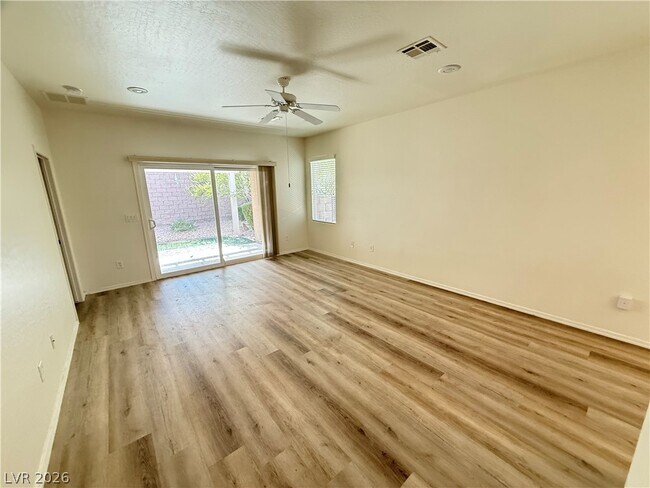 Building Photo - 2427 Andromeda Ave