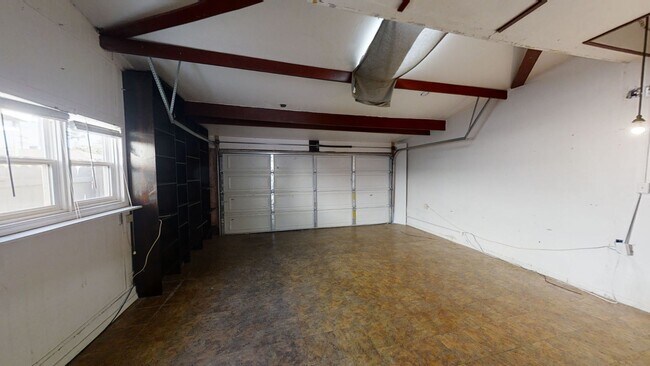 Building Photo - 3BD/2BA on Dorothy Drive!