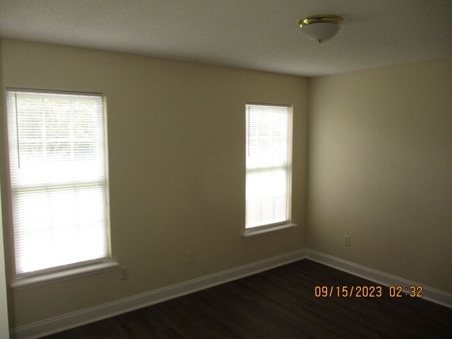 Building Photo - 2904 Harvest Ln