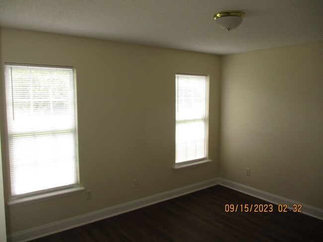 Building Photo - Harvest Ln., 2904