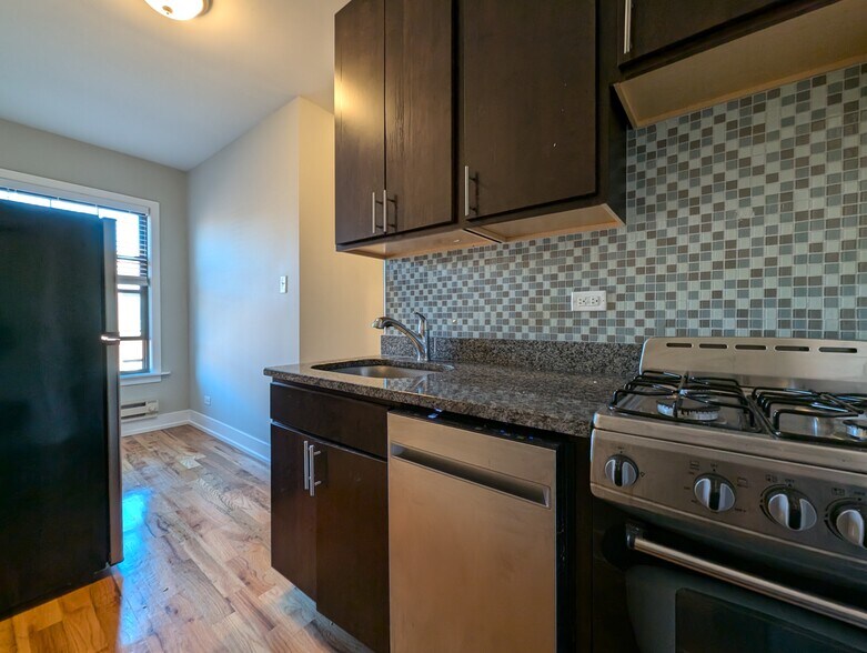 Building Photo - 2907 N Mildred Ave