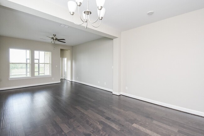 Building Photo - 19535 Shady Hike Ln