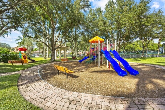 Building Photo - 7673 NW 19th St