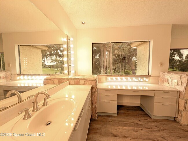 Building Photo - 3686 Muirfield Dr