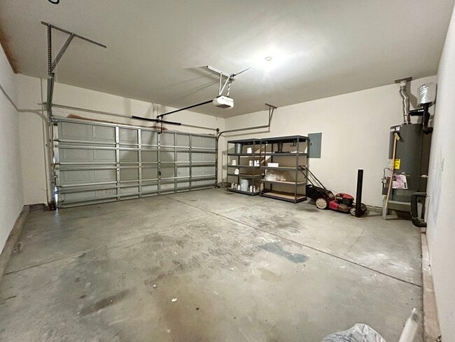 Building Photo - 5915 Parkstone Drive