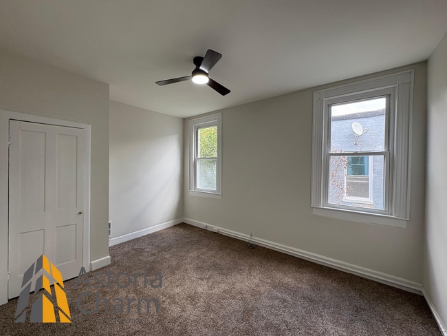 Building Photo - Updated 3-Bedroom Rental with Open Layout ...