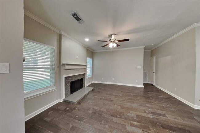 Building Photo - 7103 Kirkglade Ct