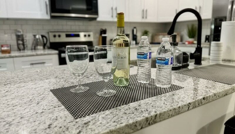 Building Photo - 2393 Highpoint Rd