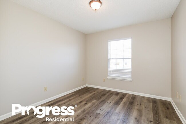 Building Photo - 3257 Fox Squirrel Dr