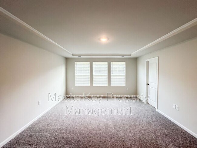 Building Photo - 4905 Arkose Dr