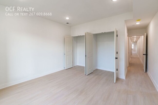 Building Photo - Three Bed Brewerytown  Apartment