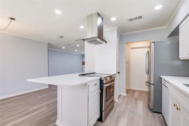 Building Photo - 505 Storrs St