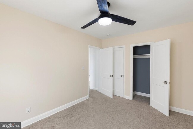 Building Photo - 8130 Kirkwall Ct