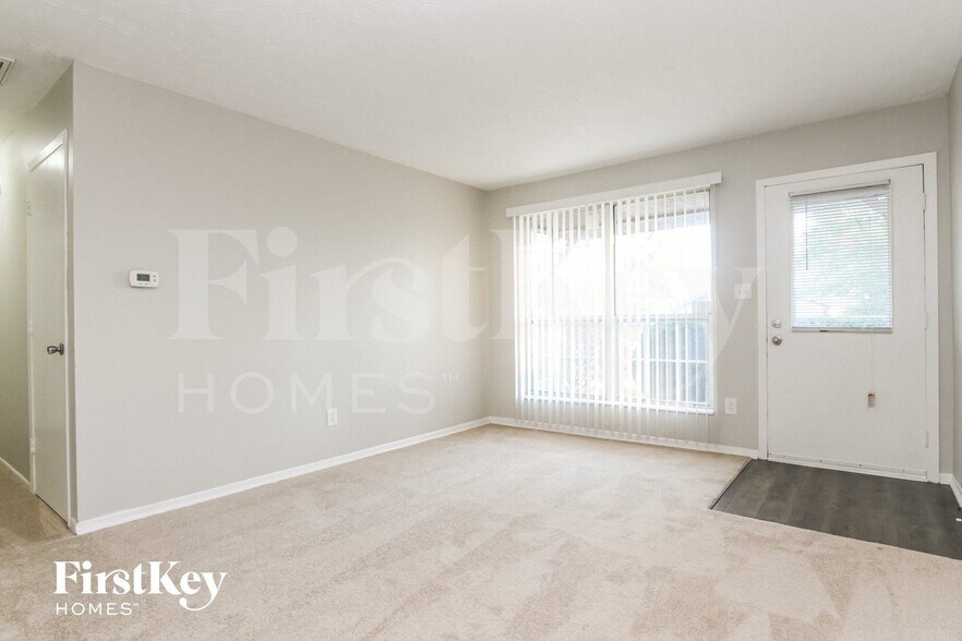 Building Photo - 3243 Eastbrooke Ct