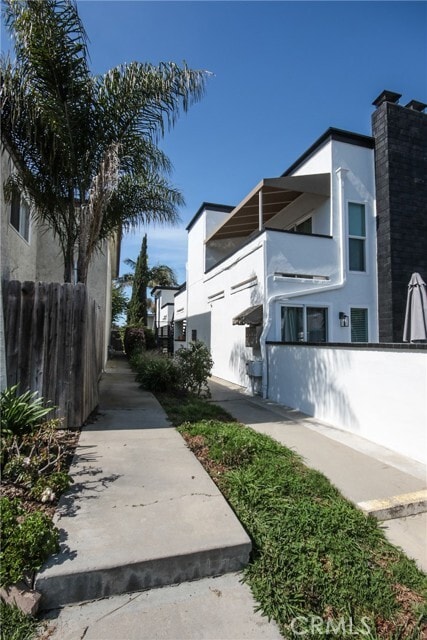 Building Photo - 16681 Sims Lane