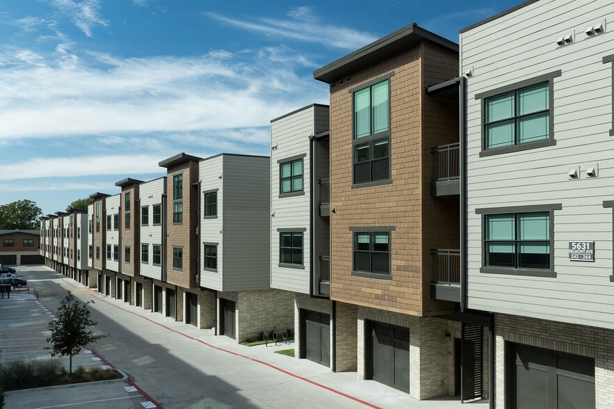 Building Photo - Alexan Lower Greenville