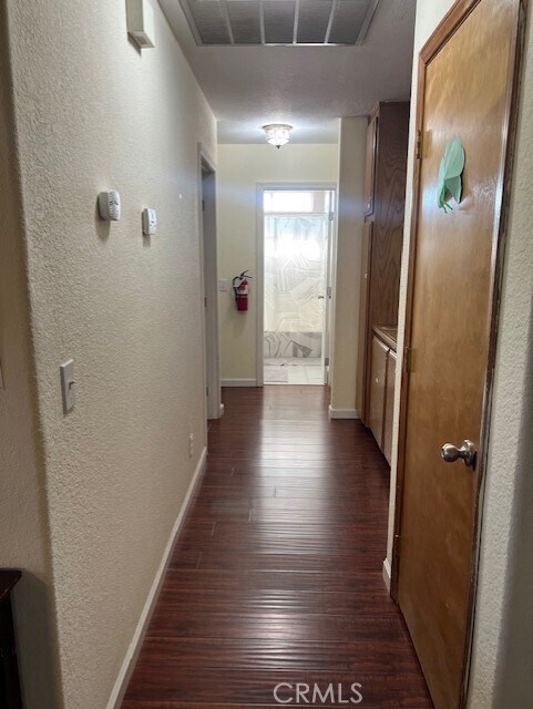 Building Photo - 7653 Phelan Rd