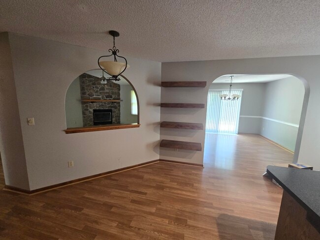 Building Photo - 3700 Falmouth Dr