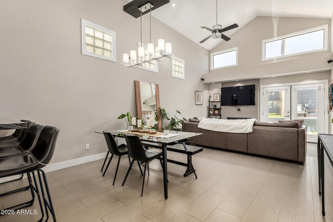 Building Photo - 4225 N 21st St