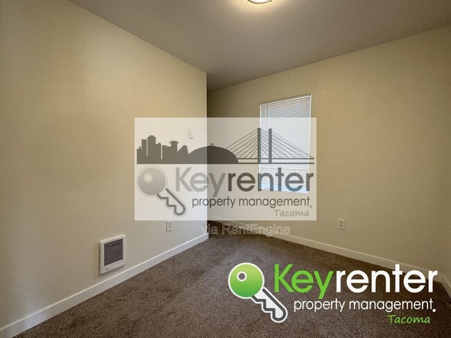 Building Photo - 1435 E 32nd St