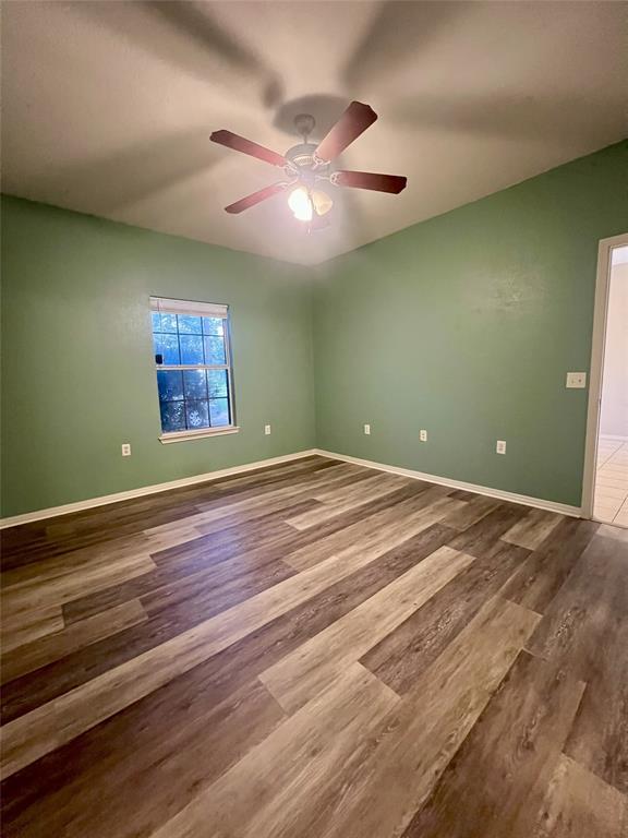 Building Photo - 1307 Walnut Ave