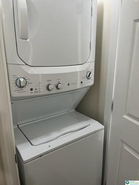 Building Photo - 629 Linden St