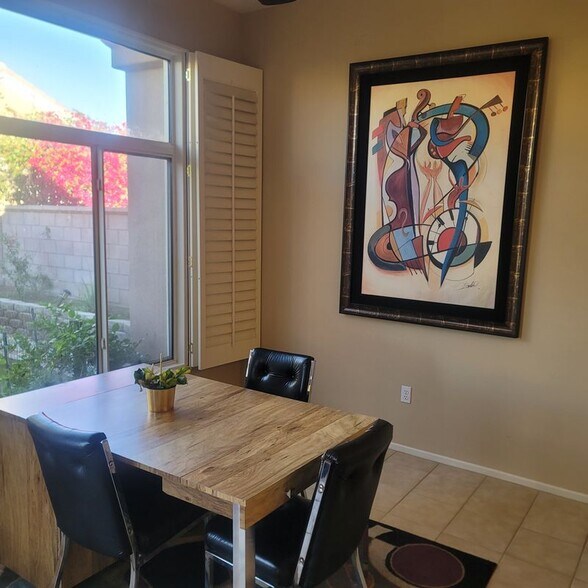 Building Photo - 78702 Platinum Dr