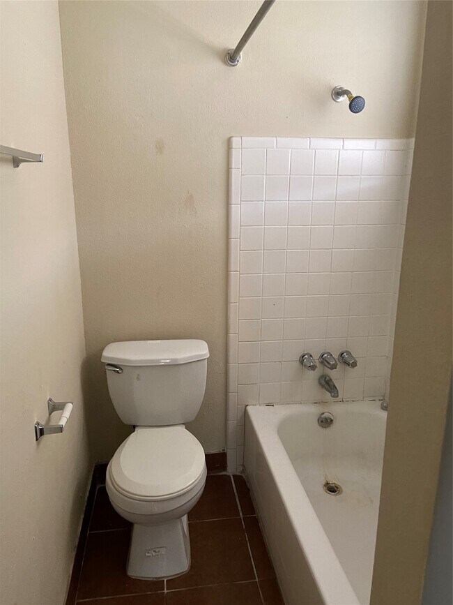 Building Photo - 12051 Troulon Dr